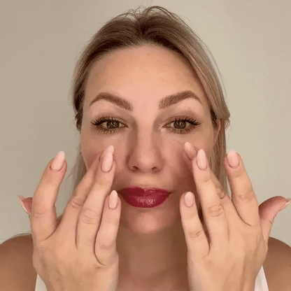 Lioraroot Foundation | Perfect Match, Buildable Coverage for Every Skin Tone